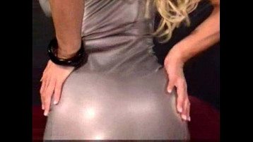 Sarışın Bomba Sert Sikiliyor!